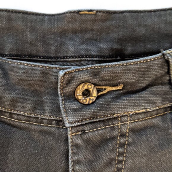 Vintage Y2K Volcom Stone Distressed Low Rise Shorts - Size 7 - Picture 4 of 7